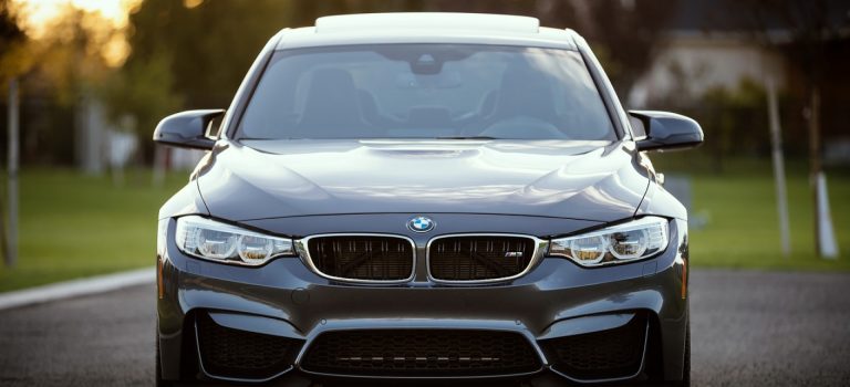 Utilisez un film teinté pour votre voiture !